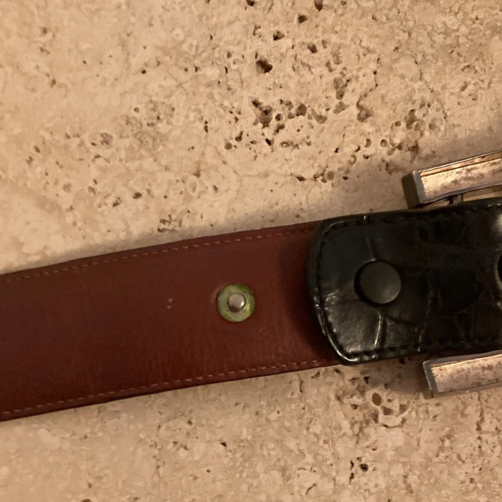 Kieselstein-Cord Sun with Black Alligator Belt, Size 3. - Picture 6 of 9